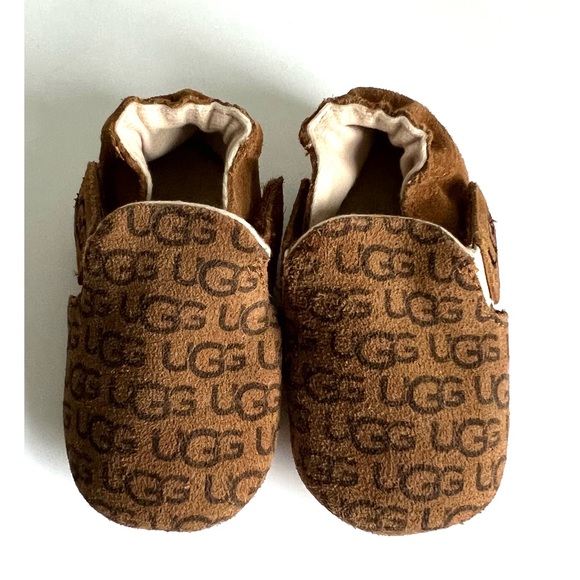 UGG Baby Booties/Crib Shoe - Picture 8 of 8